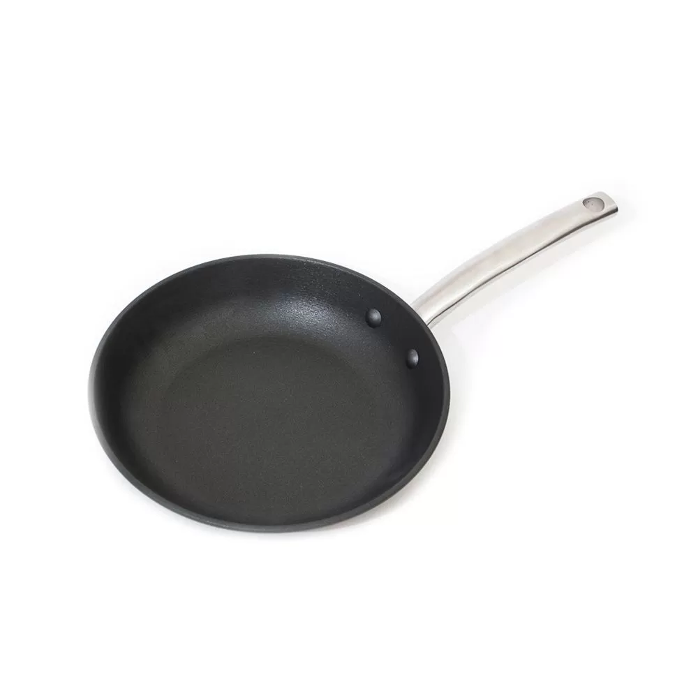 Сковорода 26*5 см, чугун, P.L. — Proff Chef Line